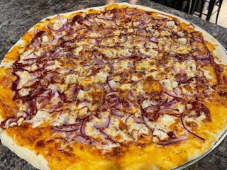 BBQ Chicken Pizza (18")