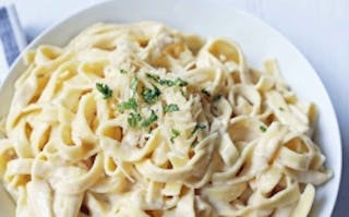 Pasta with White Sauce