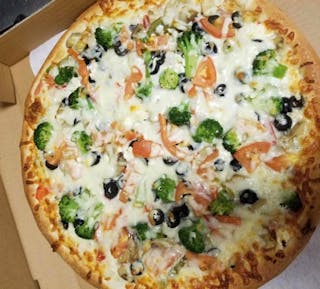 Veggie Deluxe Pizza