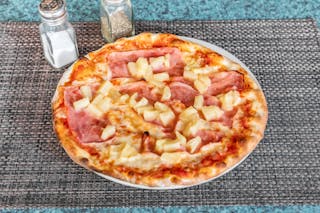 Hawaii Five O Pizza