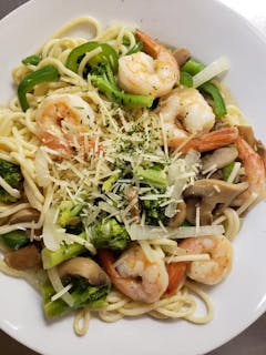 Shrimp with Veggie Pasta