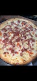 Bacon, Tomato & Ranch Pizza