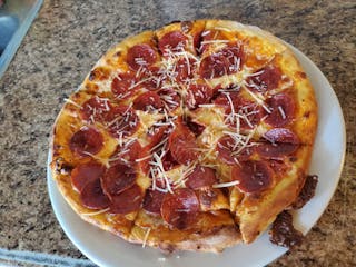 Old Faithful Pizza