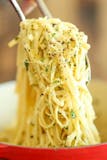 Spaghetti with Garlic & Butter Sauce