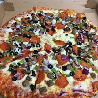 Kingpin Deluxe Pizza