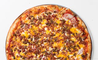 Bacon Cheeseburger Pizza