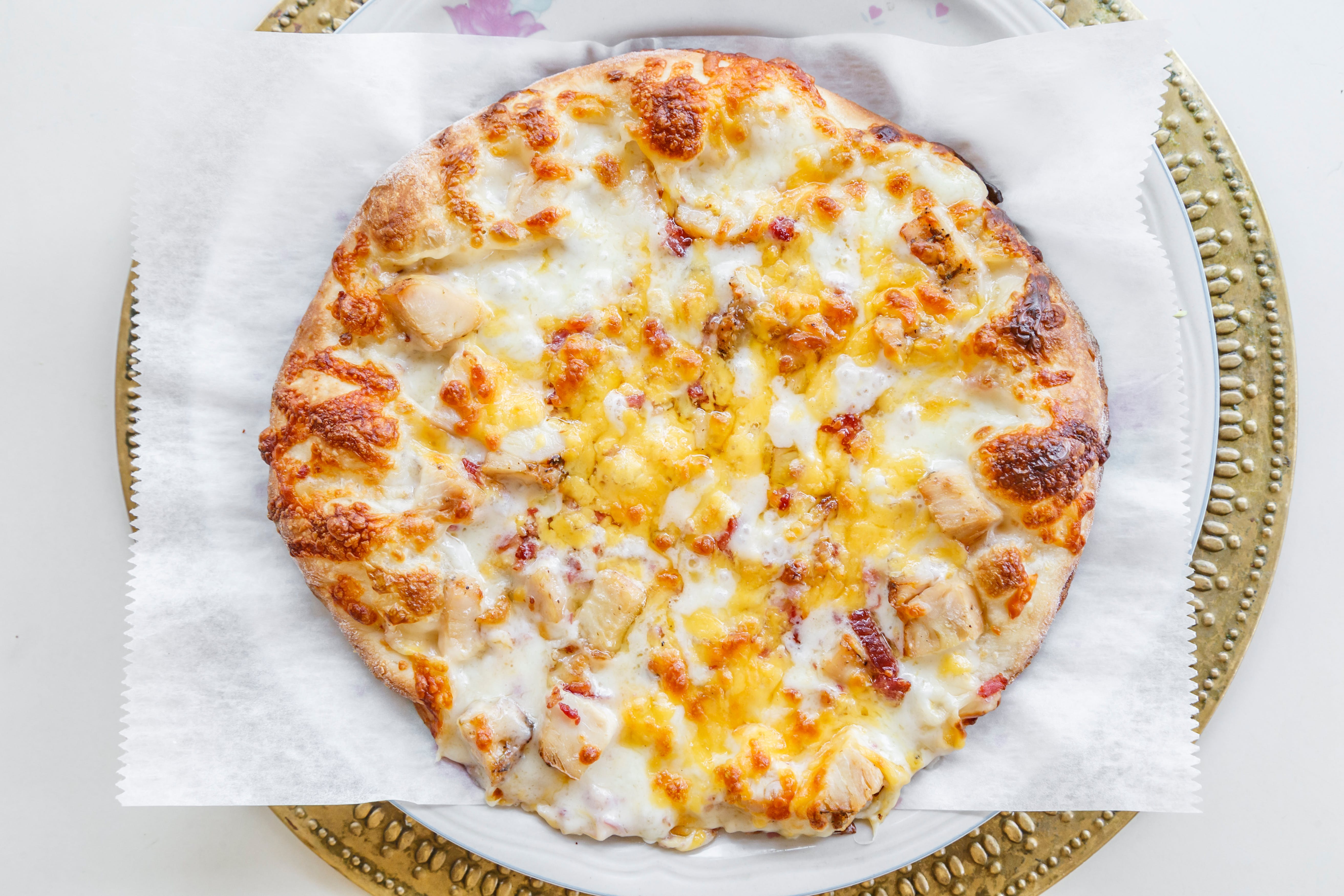 Chicken Alfredo Pizza