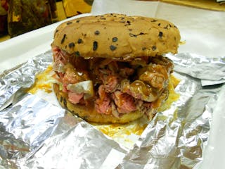 Super Pastrami Sandwich
