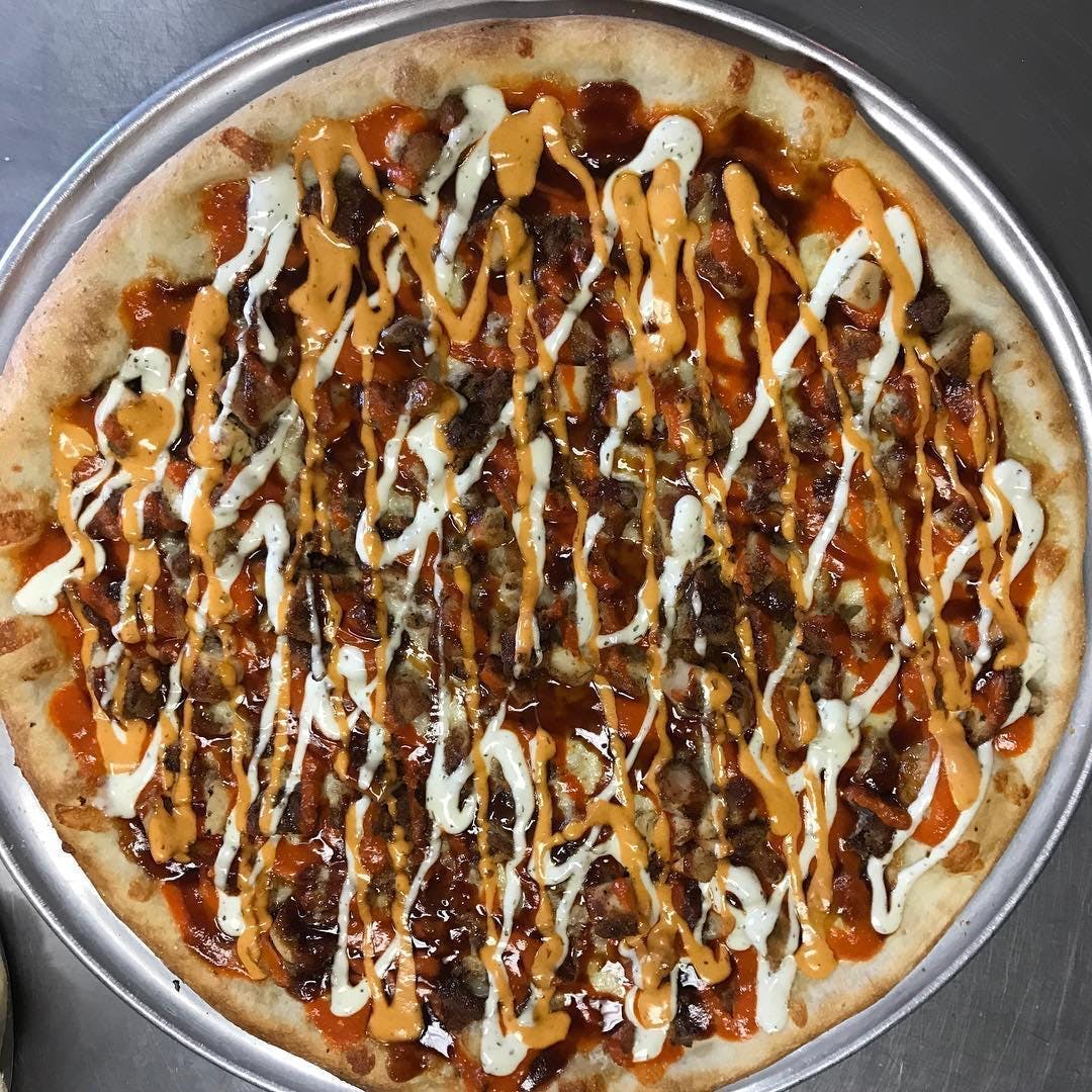 Crazy Chicken Pizza