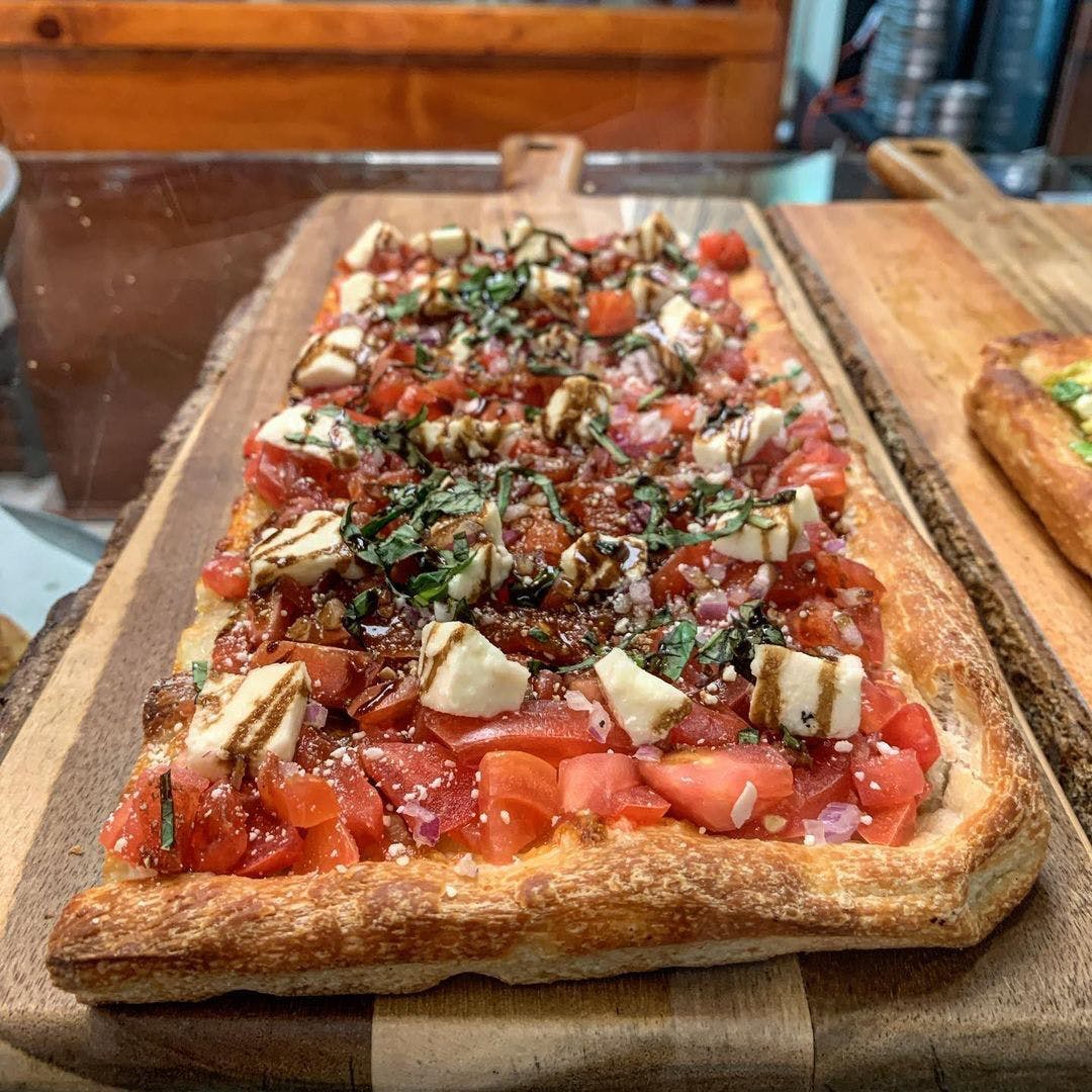 Bruschetta Pizza