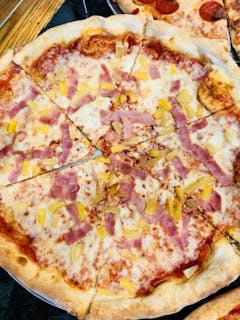 Hawaiian Pizza