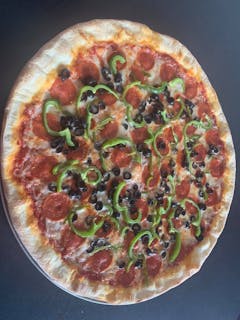 Alfredo's Combo Pizza