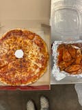 14" Med. Pizza & 5 Jumbo Wings