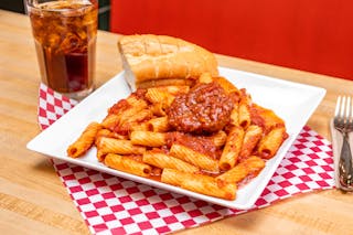 Rigatoni with Meat