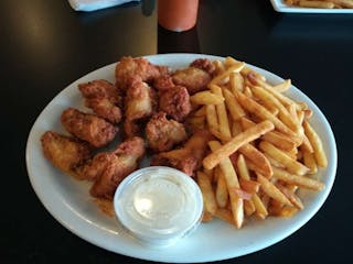 Wings with Fries