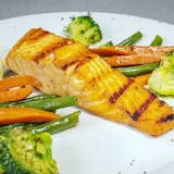 Grilled Salmon & Vegetables Lunch