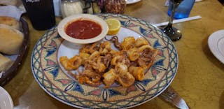 Fried Calamari with Sauce