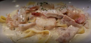 Fettuccine Alfredo with Chicken