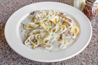 Pasta with Alfredo Sauce