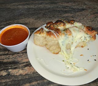 Garlic Bread with Mozzarella