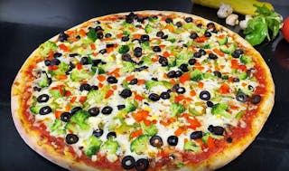 Primavera Pizza
