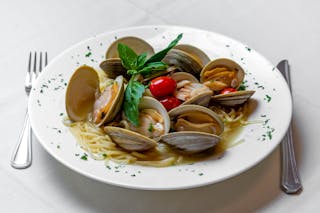 Linguini with Clams