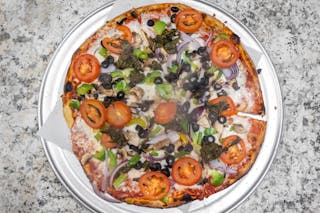 Fresh Vegetables Pizza