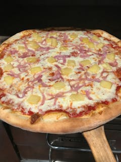 Hawaiian Pizza