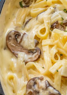 Fettuccine Alfredo Catering