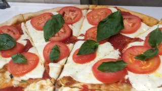 Caprese Pizza