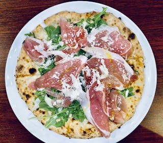 Prosciutto E Rucola Pizza