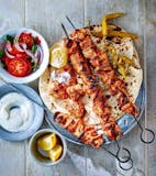 Kid's Chicken Shish Kebab with 5 Pieces & Fries
