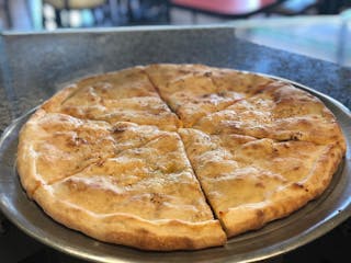 Alfredo Pizza