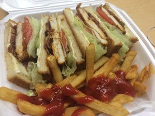 Grilled Chicken Club Sandwich