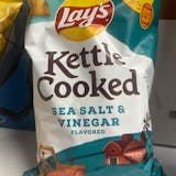 Lays Kettle Cooked Sea Salt & Vin
