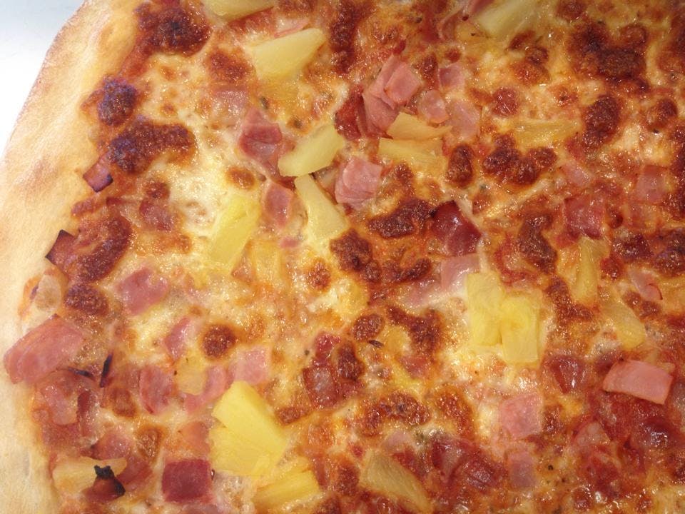 Hawaiian Pizza