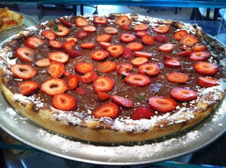 Nutella Strawberry Deep Dish Pizza