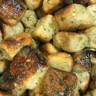Garlic Knots
