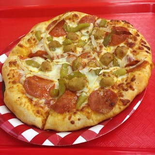 Deluxe Pizza