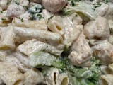 Chicken, Broccoli & Ziti with Alfredo Sauce Catering