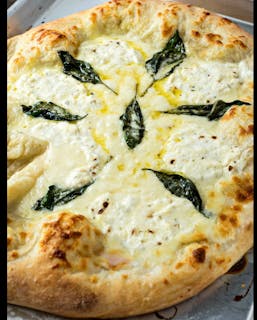 White Special Pizza