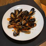 Linguine with Black Mussels