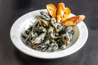 Steamed Prince Edward Island Mussels