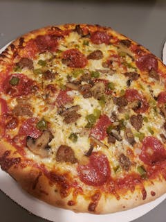 Deluxe Pizza
