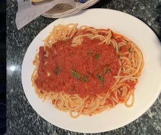 Pasta with Tomato Sauce