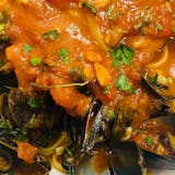 Dinner Mussels Fra Diavolo