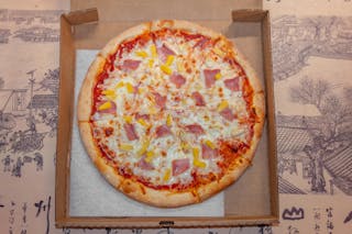 Hawaiian Pizza