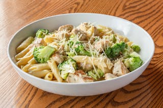 Chicken Broccoli Alfredo Pasta