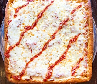 Cheese Grandma Pizza