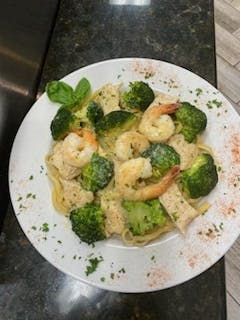 Chicken, Shrimp & Broccoli